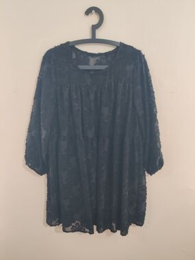 SHEIN Black Long Sleeve Floral Lace Tunic Dress